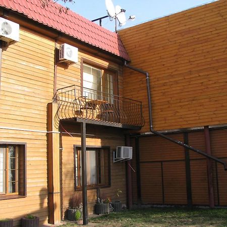 Cowboy Hotel Odesa Exterior foto