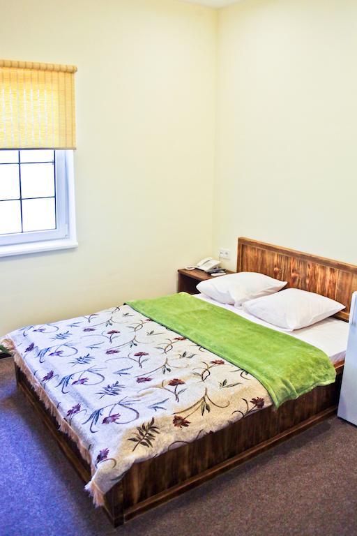 Cowboy Hotel Odesa Habitación foto