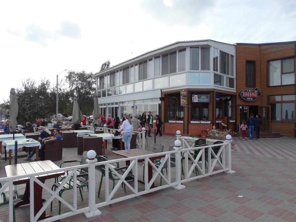 Cowboy Hotel Odesa Exterior foto